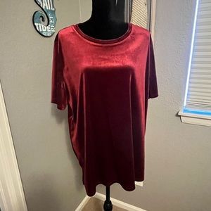 OLD NAVY Velvet Short Sleeve top!! Size XXL